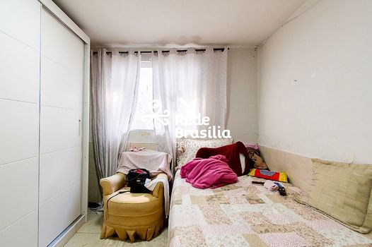 Foto 6 do(a) Casa de 5 quartos à venda em Guará I, Brasília
