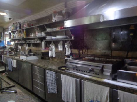 Foto 4 do(a) Sala / Conjunto Comercial false à venda em Corrêas, Petrópolis