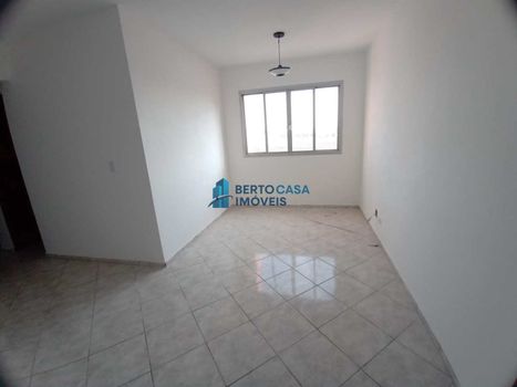 Foto 3 do(a) Apartamento de 2 quartos para alugar em Itaquera, São Paulo