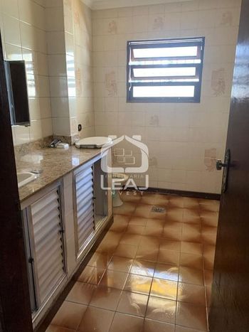 Foto 6 do(a) Casa de 3 quartos à venda em Parque Maria Helena, São Paulo
