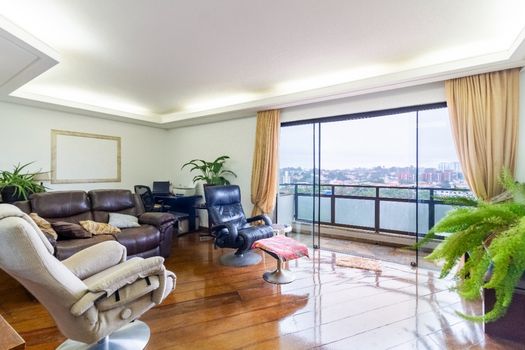 Foto 10 do(a) Apartamento de 4 quartos à venda em Jardim Colombo, São Paulo