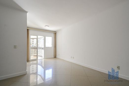 Foto 3 do(a) Apartamento de 3 quartos à venda em Indianópolis, São Paulo