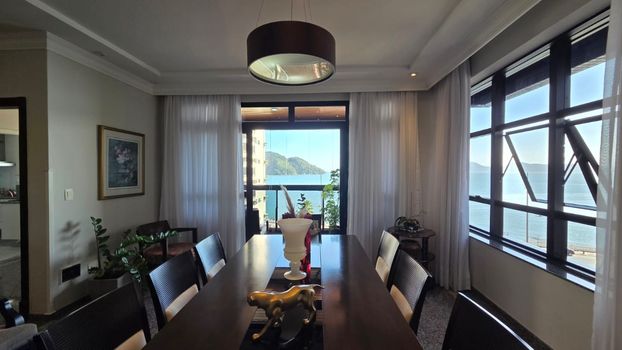 Foto 1 do(a) Apartamento de 3 quartos à venda em Ponta da Praia, Santos