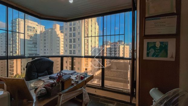 Foto 8 do(a) Apartamento de 3 quartos à venda em Vila Olímpia, São Paulo