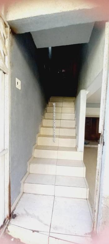 Foto 3 do(a) Casa de 4 quartos à venda em Jardim Guarau, São Paulo