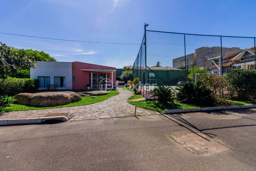 Foto 2 do(a) Casa em Condomínio de 3 quartos à venda em Cavalhada, Porto Alegre