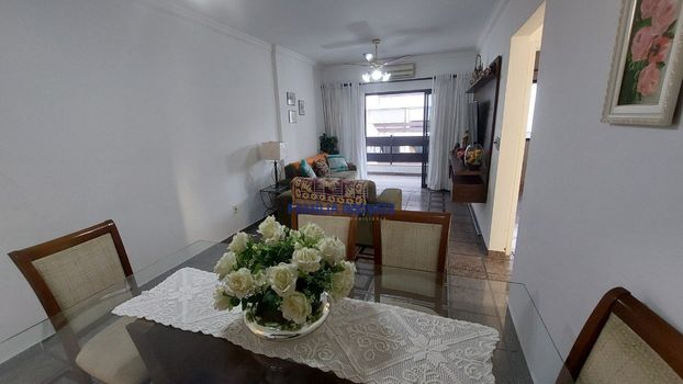 Foto 3 do(a) Apartamento de 2 quartos para alugar em Boqueirão, Santos