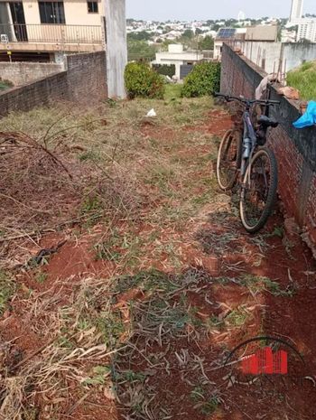 Foto 1 do(a) Terreno false à venda em Vila Emília, Maringá