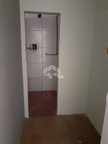 Foto 4 do(a) Loja false à venda em Medianeira, Porto Alegre