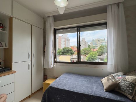 Foto 35 do(a) Flat de 2 quartos à venda em Jardim Botânico, Porto Alegre