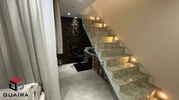 Foto 13 do(a) Cobertura de 2 quartos à venda em Jardim Santo Antônio, Santo André