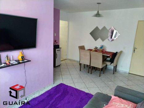 Foto 3 do(a) Apartamento de 2 quartos à venda em Jardim Santo André, Santo André