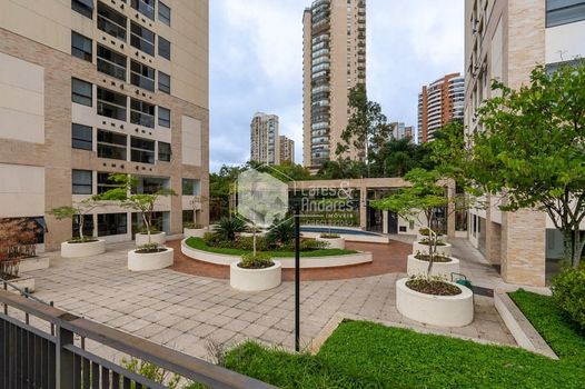 Foto 16 do(a) Cobertura de 1 quartos à venda em Jardim Fonte do Morumbi, São Paulo