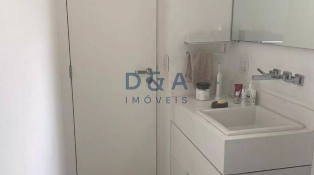 Foto 3 do(a) Apartamento de 2 quartos à venda em Indianópolis, São Paulo