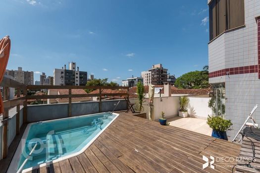 Foto 23 do(a) Apartamento de 2 quartos à venda em Boa Vista, Porto Alegre