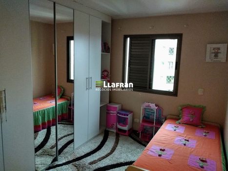 Foto 13 do(a) Apartamento de 3 quartos à venda em Chácara Agrindus, Taboão da Serra