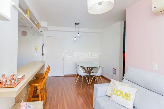 Foto 6 do(a) Apartamento de 2 quartos à venda em Camaquã, Porto Alegre