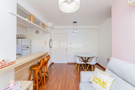 Foto 5 do(a) Apartamento de 2 quartos à venda em Camaquã, Porto Alegre