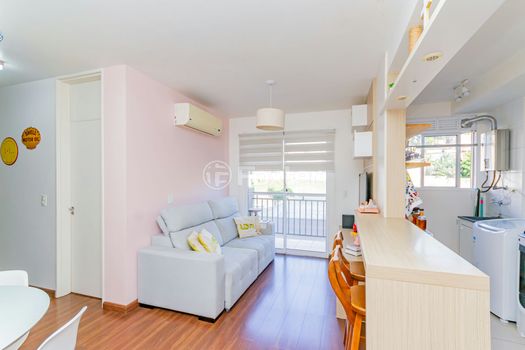 Foto 1 do(a) Apartamento de 2 quartos à venda em Camaquã, Porto Alegre
