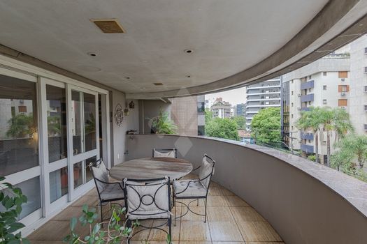 Foto 24 do(a) Apartamento de 3 quartos à venda em Petrópolis, Porto Alegre