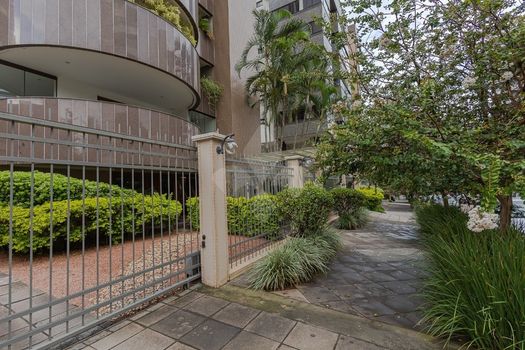 Foto 38 do(a) Apartamento de 3 quartos à venda em Petrópolis, Porto Alegre
