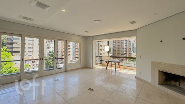 Foto 1 do(a) Apartamento de 3 quartos à venda em Mont Serrat, Porto Alegre