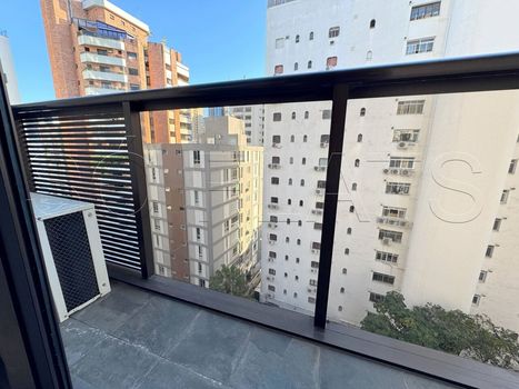 Foto 5 do(a) Flat de 1 quartos à venda em Jardim Europa, São Paulo