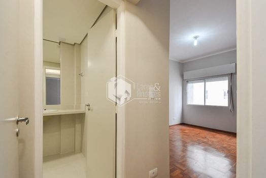 Foto 5 do(a) Apartamento de 3 quartos à venda em Vila Nova Conceição, São Paulo