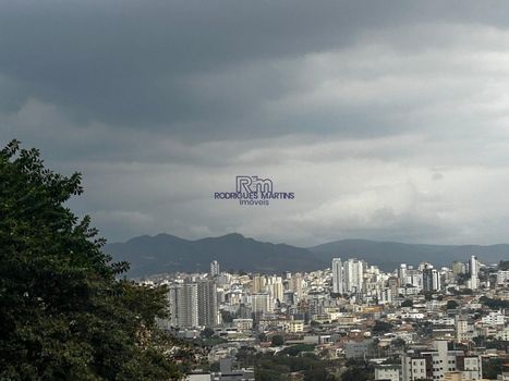Foto 5 do(a) Cobertura de 4 quartos à venda em Carlos Prates, Belo Horizonte