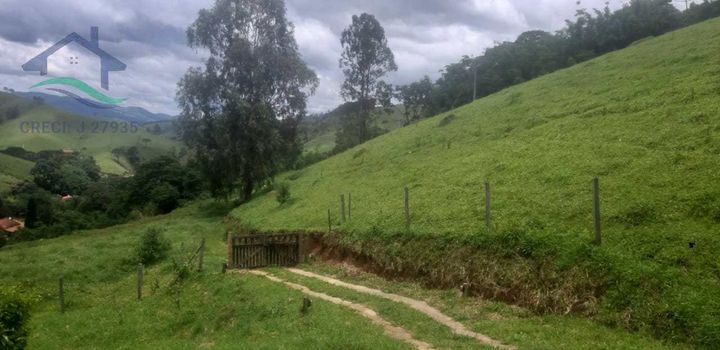 Foto 5 do(a) Fazenda / Sítio / Chácara de 3 quartos à venda em null, Joanópolis