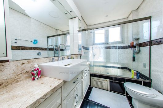 Foto 10 do(a) Cobertura de 3 quartos à venda em Jardim Lindóia, Porto Alegre