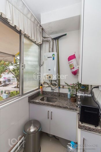 Foto 4 do(a) Apartamento de 2 quartos à venda em Humaitá, Porto Alegre