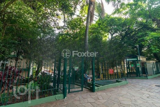 Foto 18 do(a) Apartamento de 3 quartos à venda em Petrópolis, Porto Alegre