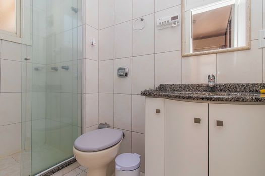Foto 17 do(a) Apartamento de 3 quartos à venda em Chácara das Pedras, Porto Alegre