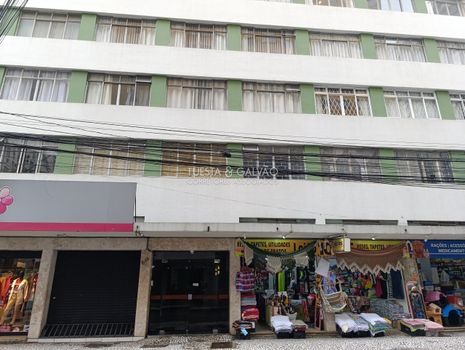 Foto 32 do(a) Apartamento de 2 quartos para alugar em Centro, Curitiba