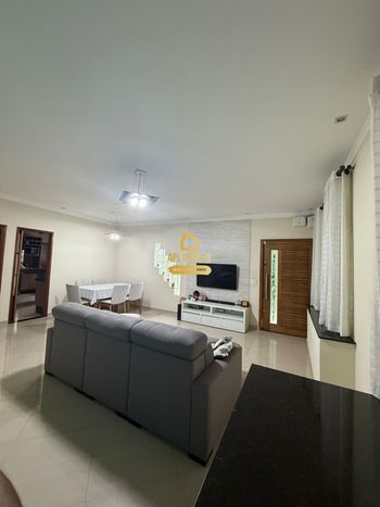 Foto 2 do(a) Casa de 3 quartos à venda em Gopoúva, Guarulhos