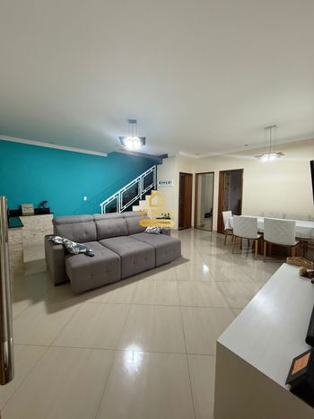 Foto 3 do(a) Casa de 3 quartos à venda em Gopoúva, Guarulhos