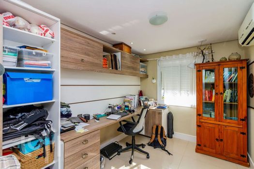 Foto 40 do(a) Apartamento de 4 quartos à venda em Chácara das Pedras, Porto Alegre