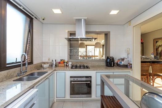 Foto 6 do(a) Apartamento de 3 quartos à venda em Petrópolis, Porto Alegre