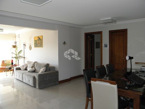 Foto 4 do(a) Apartamento de 3 quartos à venda em Tristeza, Porto Alegre