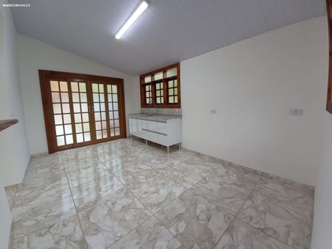 Foto 3 do(a) Fazenda / Sítio / Chácara de 3 quartos à venda em Jardim das Cerejeiras, Arujá