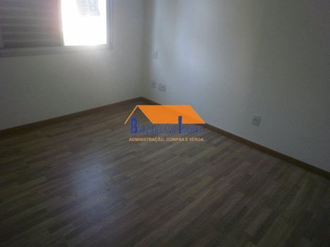 Foto 3 do(a) Apartamento de 3 quartos à venda em Nova Floresta, Belo Horizonte