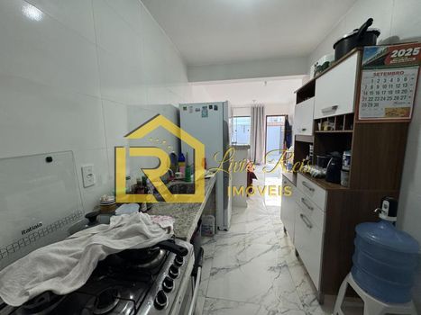 Foto 5 do(a) Casa de 2 quartos à venda em Chácara Mariléa, Rio das Ostras