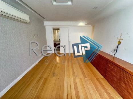 Foto 16 do(a) Apartamento de 4 quartos à venda em Leblon, Rio de Janeiro