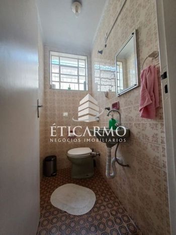Foto 13 do(a) Casa de 2 quartos à venda em Parque Maria Luiza, São Paulo