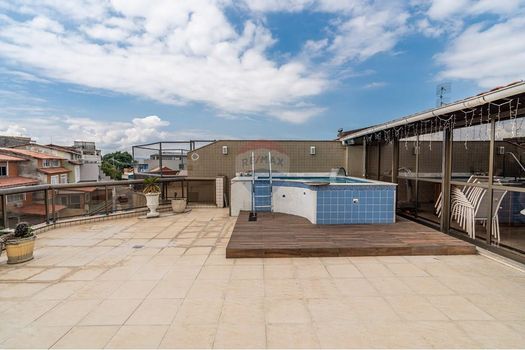 Foto 3 do(a) Cobertura de 2 quartos à venda em Jardim Guanabara, Rio de Janeiro