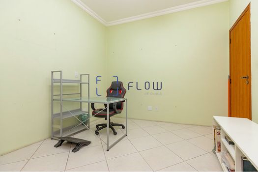 Foto 24 do(a) Casa de 6 quartos à venda em Cidade Vargas, São Paulo