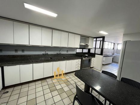 Foto 4 do(a) Apartamento de 4 quartos à venda em Jatiúca, Maceió
