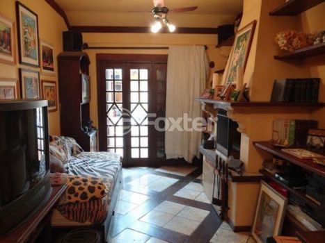 Foto 37 do(a) Casa de 6 quartos à venda em Vila Assunção, Porto Alegre
