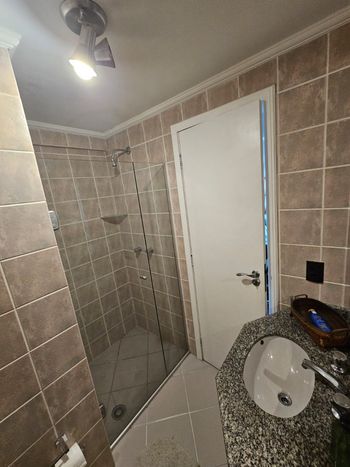 Foto 17 do(a) Apartamento de 2 quartos à venda em Cabral, Curitiba
